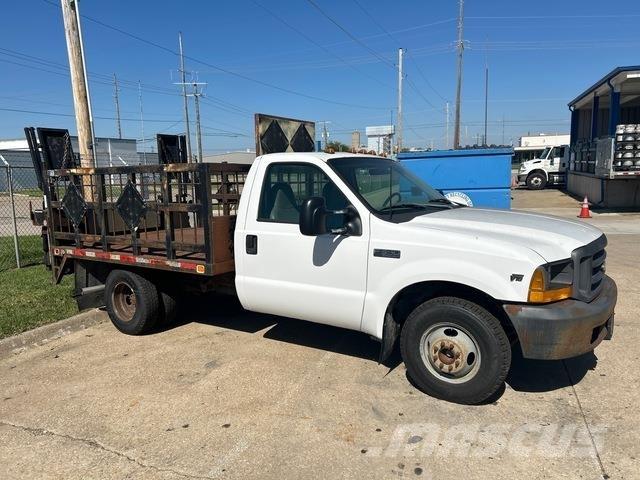 Ford F-350 Camioane platforma/prelata
