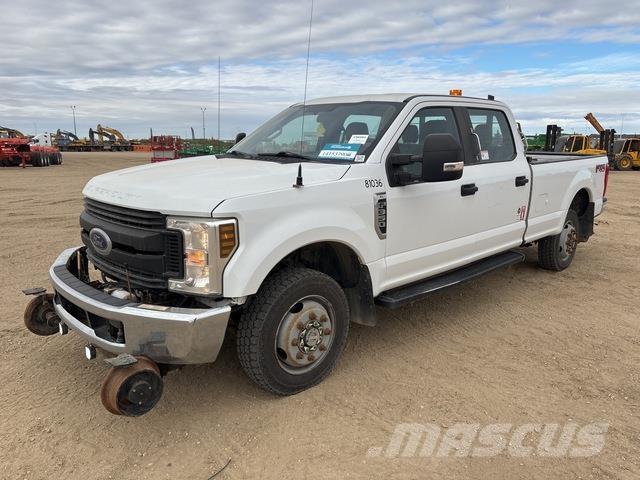 Ford F-350 Pick up/Platou