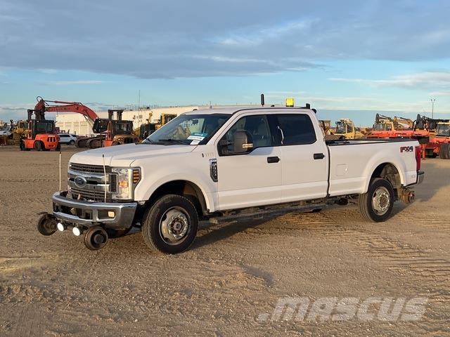 Ford F-350 Pick up/Platou
