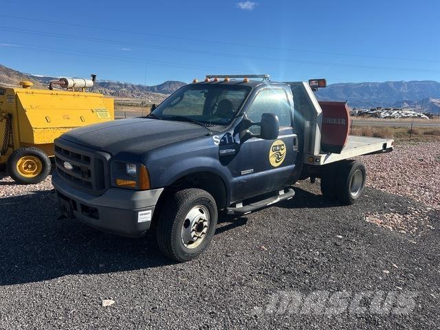 Ford F-350 Camioane platforma/prelata