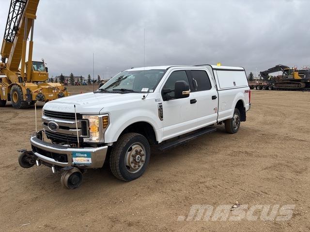 Ford F-350 XL Pick up/Platou