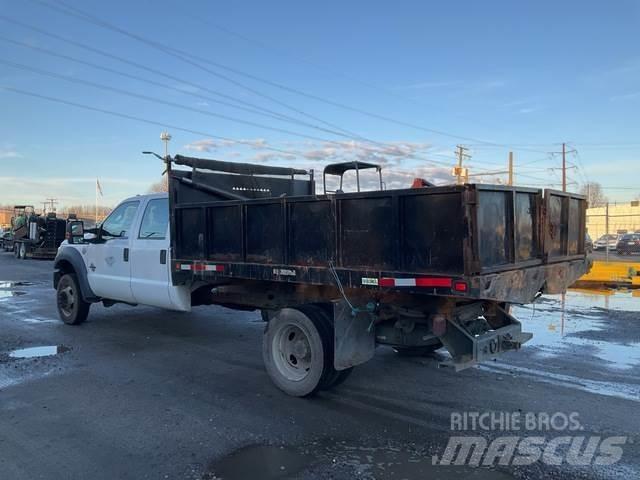 Ford F-450 Autobasculanta
