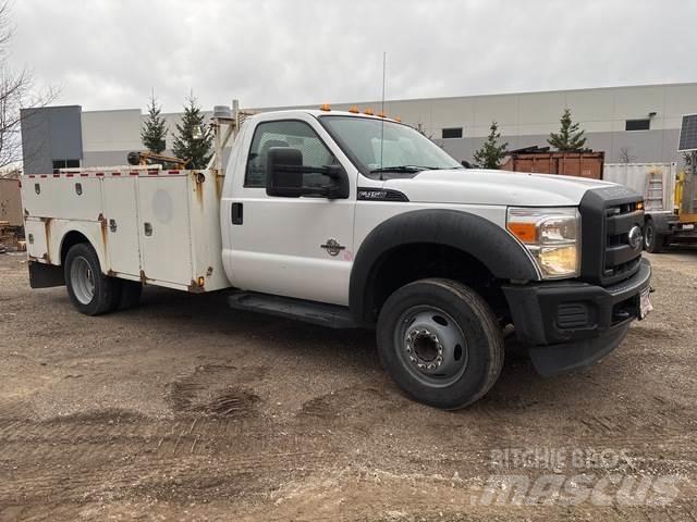 Ford F-450 Pick up/Platou
