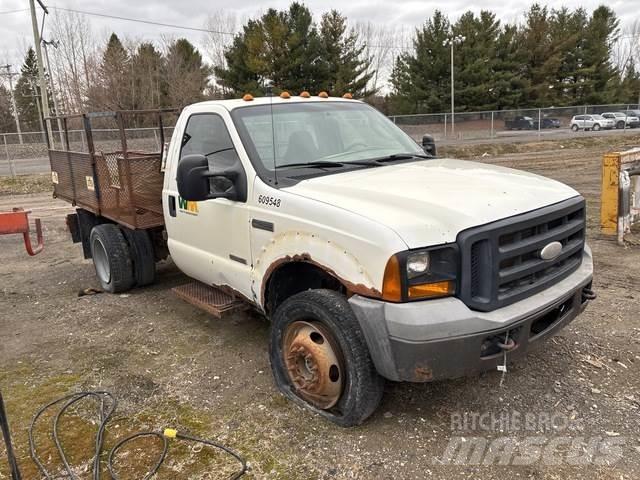 Ford F-450 Camioane platforma/prelata
