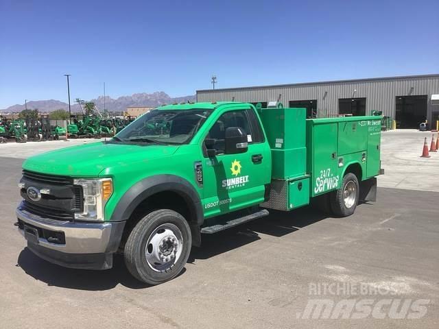 Ford F-450 Municipal/vehicul cu uz general