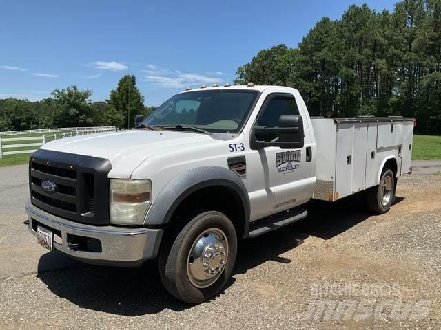 Ford F-450 Municipal/vehicul cu uz general