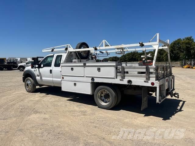 Ford F-450 Camioane platforma/prelata