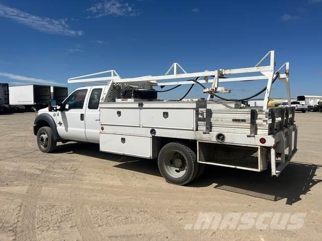 Ford F-450 Camioane platforma/prelata
