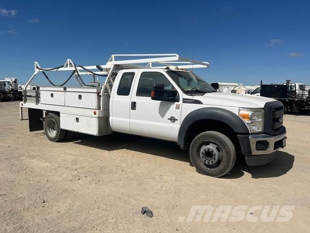 Ford F-450 Camioane platforma/prelata