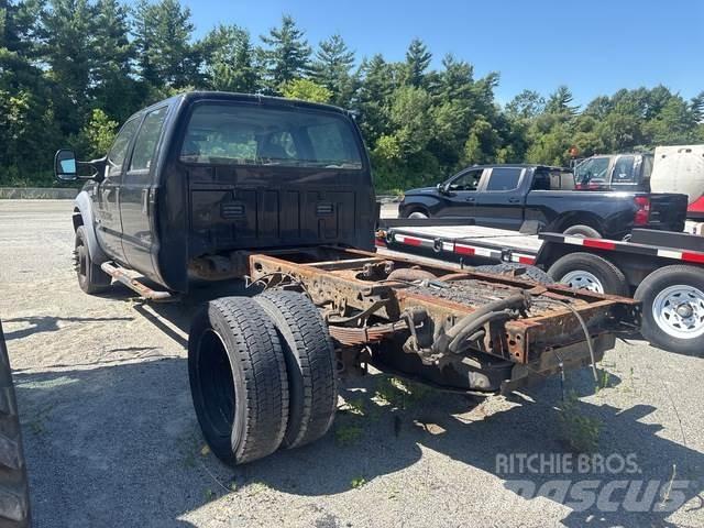 Ford F-450 Cabine si interior