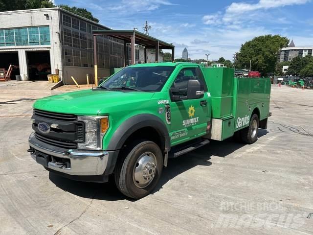 Ford F-450 Municipal/vehicul cu uz general