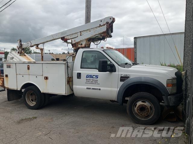 Ford F-450 Platforme aeriene montate pe camion