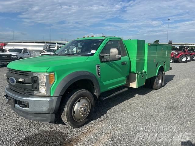 Ford F-450 Municipal/vehicul cu uz general