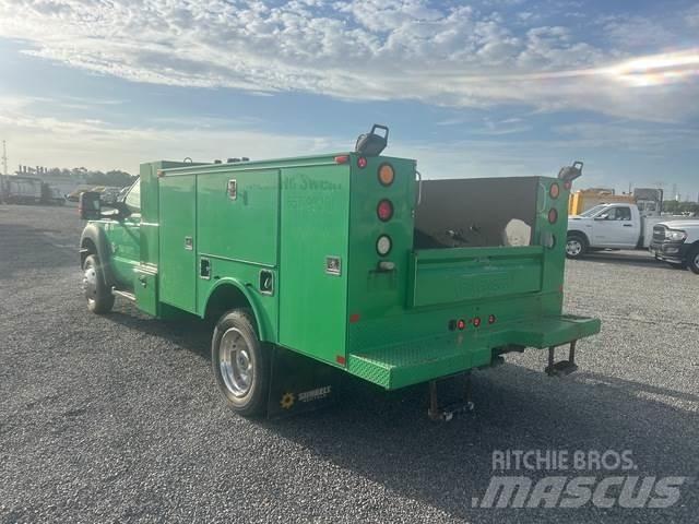 Ford F-450 Municipal/vehicul cu uz general