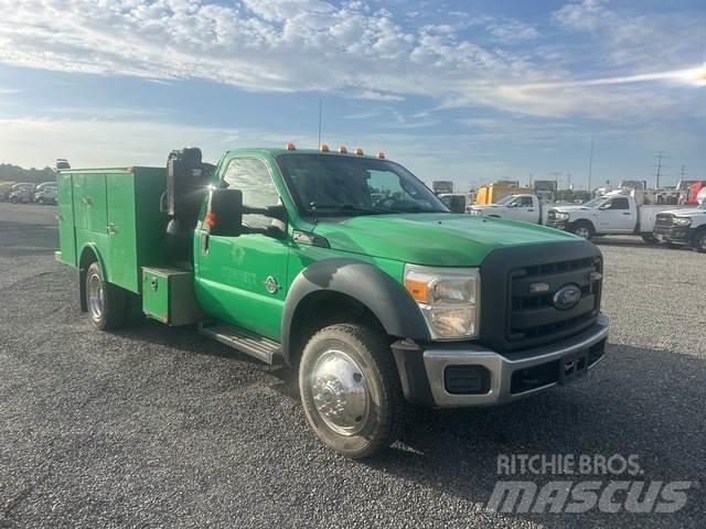 Ford F-450 Municipal/vehicul cu uz general