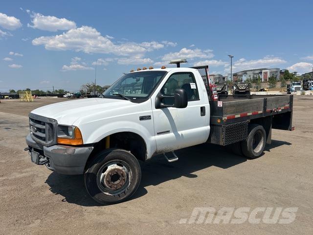 Ford F-450 Camioane platforma/prelata