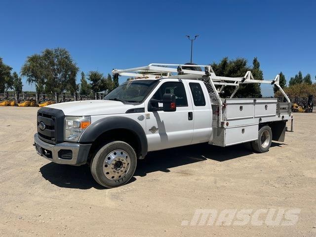 Ford F-450 Camioane platforma/prelata