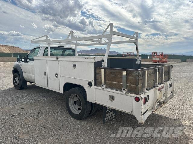 Ford F-450 Pick up/Platou