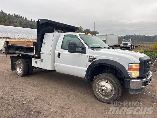 Ford F-550 Autobasculanta