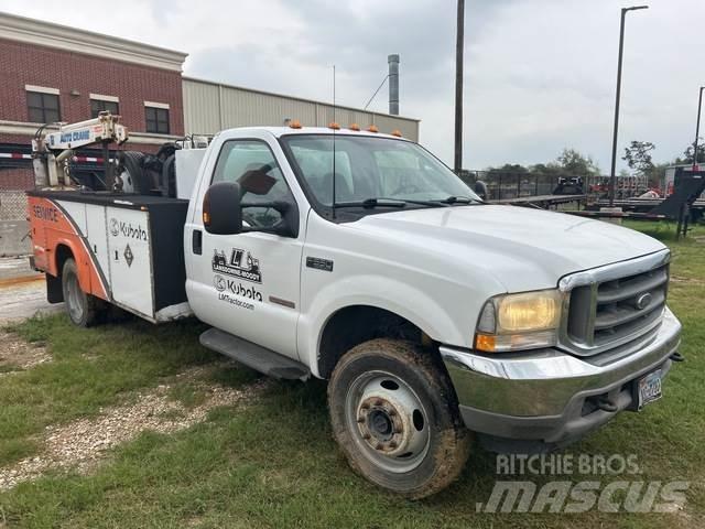 Ford F-550 Municipal/vehicul cu uz general
