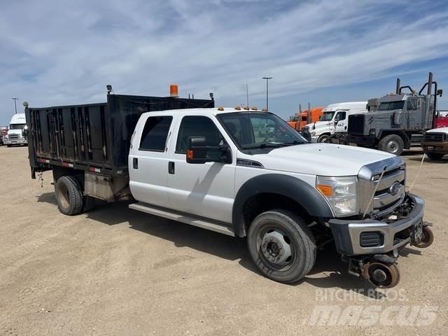 Ford F-550 Camioane platforma/prelata