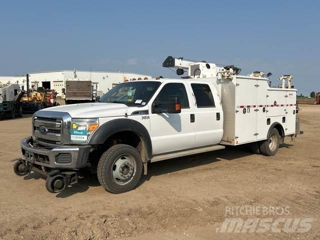Ford F-550 Municipal/vehicul cu uz general