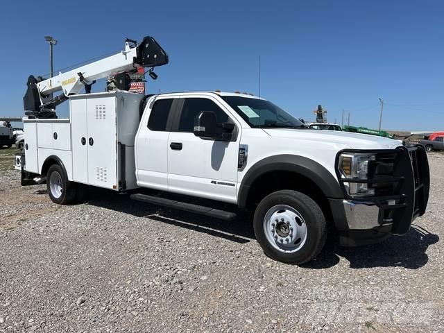 Ford F-550 Municipal/vehicul cu uz general