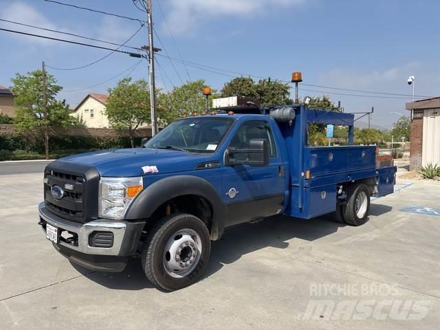 Ford F-550 Pick up/Platou