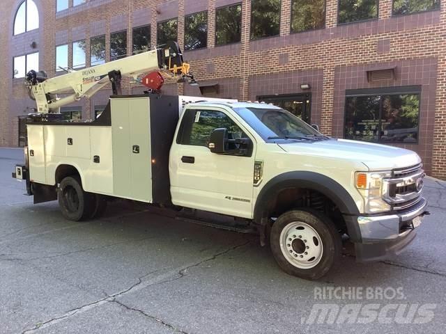 Ford F-550 Municipal/vehicul cu uz general