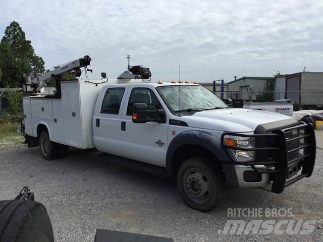 Ford F-550 Municipal/vehicul cu uz general
