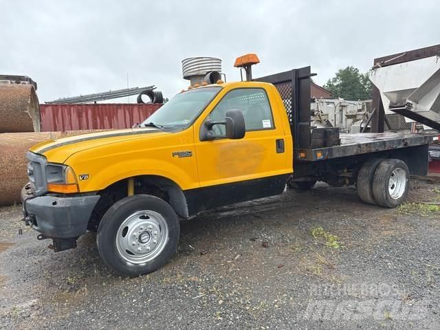 Ford F-550 Camioane platforma/prelata