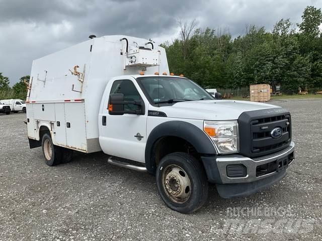 Ford F-550 Pick up/Platou