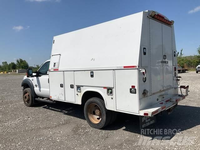 Ford F-550 Pick up/Platou
