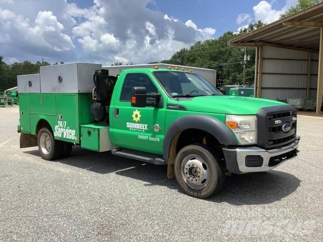 Ford F-550 Municipal/vehicul cu uz general