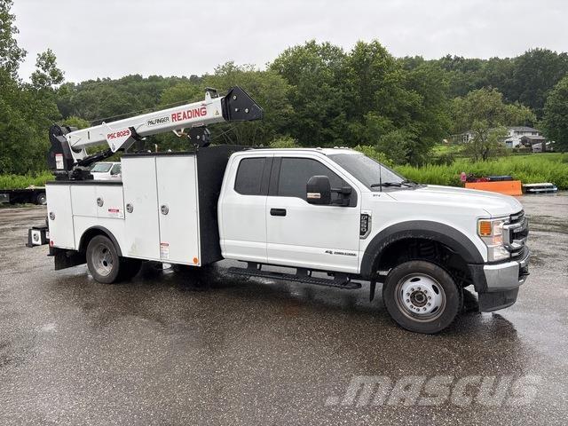 Ford F-550 Municipal/vehicul cu uz general