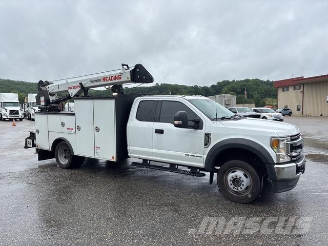 Ford F-550 Municipal/vehicul cu uz general