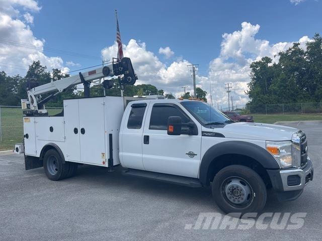 Ford F-550 Municipal/vehicul cu uz general