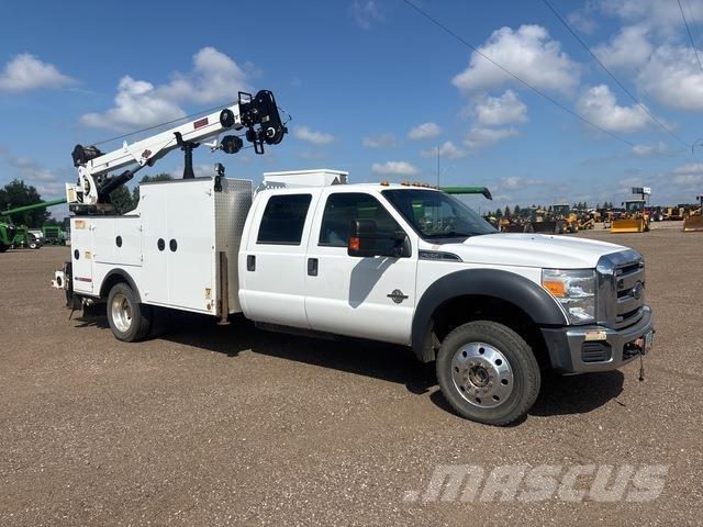 Ford F-550 Municipal/vehicul cu uz general