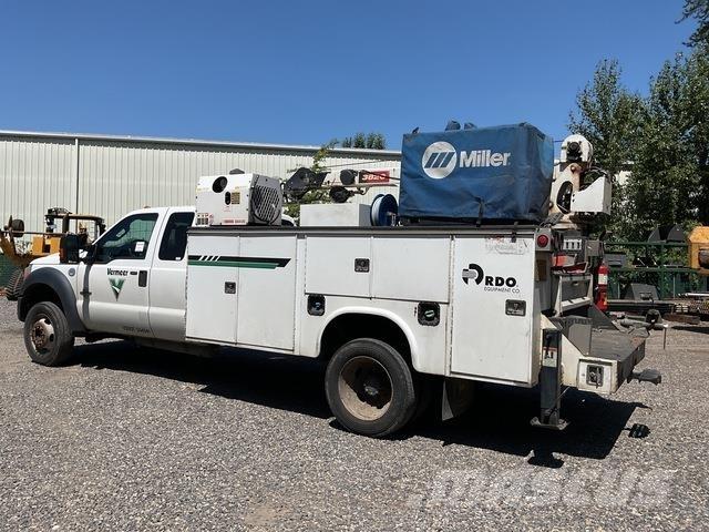 Ford F-550 Municipal/vehicul cu uz general