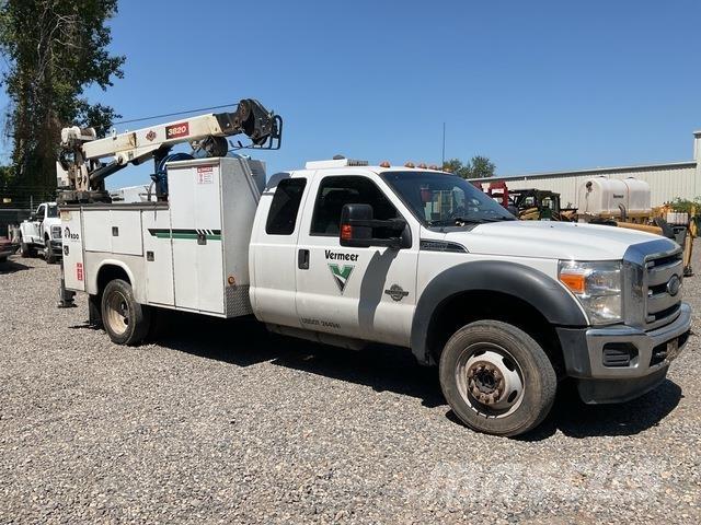 Ford F-550 Municipal/vehicul cu uz general