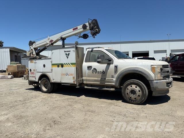 Ford F-550 Municipal/vehicul cu uz general