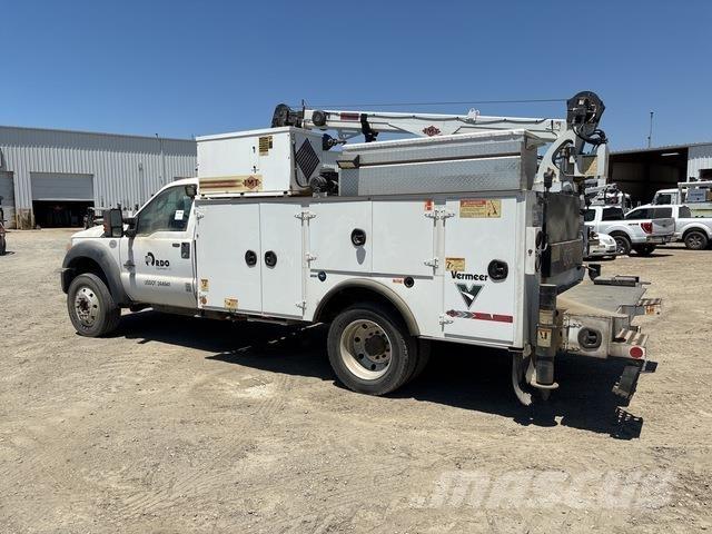Ford F-550 Municipal/vehicul cu uz general