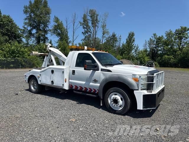 Ford F-550 Vehicule de recuperare