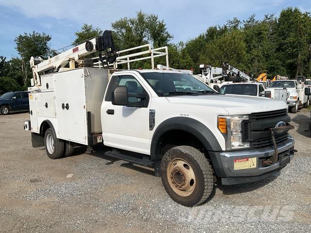 Ford F-550 Municipal/vehicul cu uz general