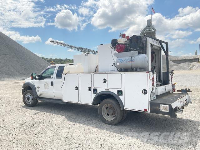Ford F-550 Utilaje construcții - Altele