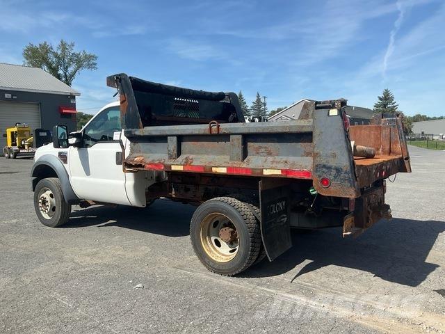 Ford F-550 Autobasculanta