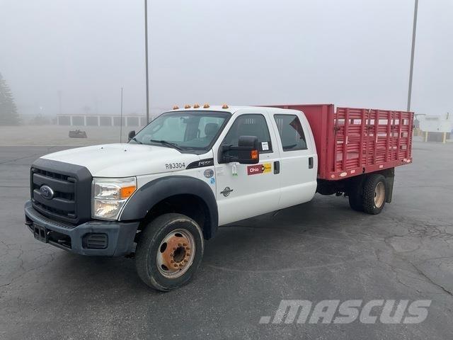 Ford F-550 Camioane platforma/prelata