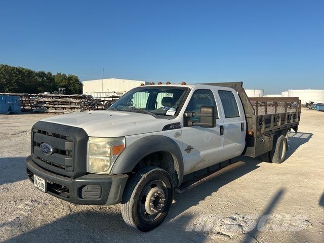 Ford F-550 Camioane platforma/prelata