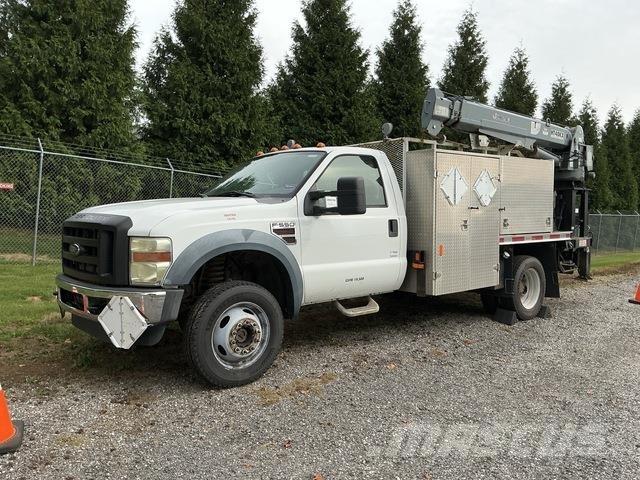 Ford F-550 Camioane cu macara