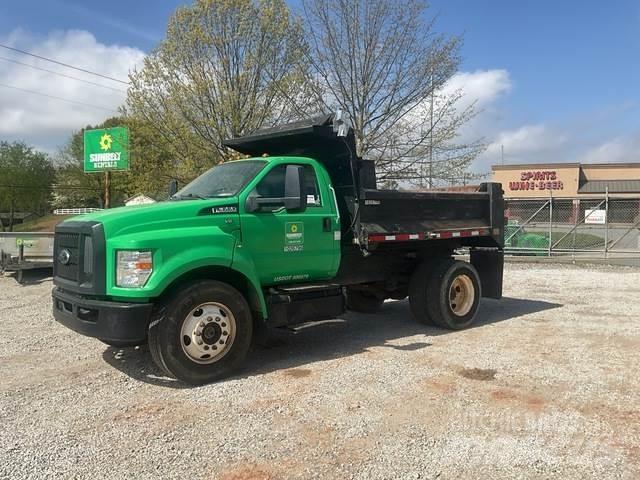 Ford F-650 Autobasculanta